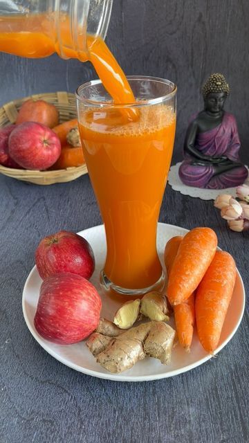 Glowing Skin Juice, Skin Juice, Healthy Weight Gain Foods, Healthy Juicer Recipes, Foods For Healthy Skin, Healthy Juice Drinks, Fruit Smoothie Recipes Healthy, Ginger Water, Smoothie Recipes Healthy Breakfast