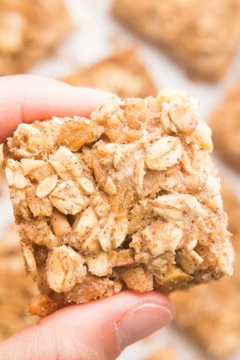 Diy Granola Bars, Apple Granola Bars, Apple Pie Granola, Bar Bites, Healthy Apple Pie, Healthy Snacks List, Granola Bites, Cinnamon Granola, Healthy Granola