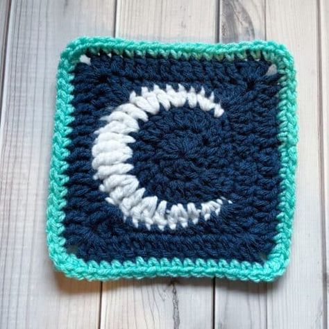 Moon Granny Square Pattern - thecaffeinatedsnail.com Free Moon Granny Square Pattern, Moon Granny Square Crochet Pattern Free, Crescent Moon Granny Square, Gothic Granny Square Crochet Pattern, Moon Crochet Pattern Free, Weird Granny Squares, Sun And Moon Granny Square Pattern Free, Crochet Star Granny Square Free Pattern, Witchy Granny Square