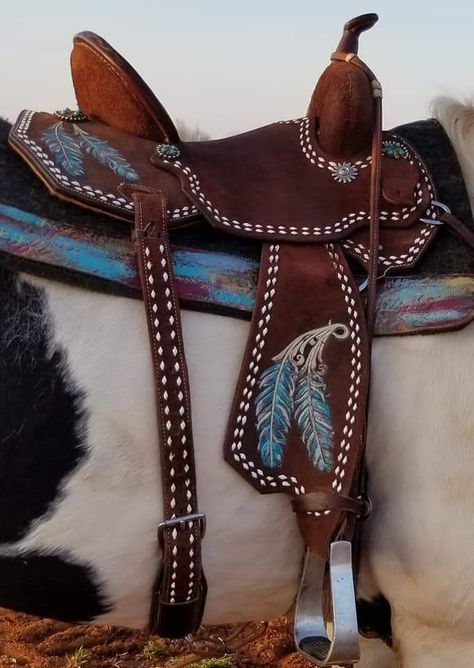 Western Horse Tack Trail Riding, Orange Horse Tack Western, Blue Horse Tack Western, Ranch Horse Tack, Horse Sattles, Pretty Horse Tack, Barrel Racing Tack Sets, Barrel Racing Tack Rodeo, Bling Horse Tack