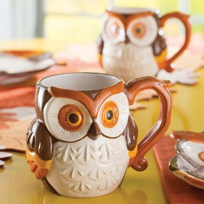 We think this owl mug is a HOOT. Owl Room Decor, Owl Mugs, Owl Pottery, Pottery Painting Ideas, Owl Kitchen, Owl Home Decor, Owl Coffee, Owl Mug, Hoot Owl