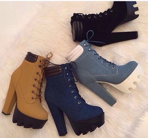 Timberland High Heels, White Timberland Boots, Timberland Heels, Shoes Boots Timberland, Cute Shoes Heels, Kawaii Shoes, Timberlands, Timberlands Shoes, Aesthetic Shoes