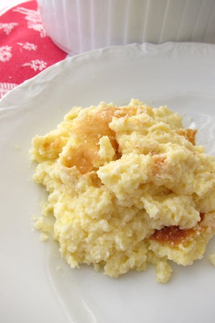 Old Virginia Spoon Bread - Recipe From Evan's Farm Inn Southern Spoon Bread Recipe, Spoonbread Recipes, Southern Spoon Bread, Bread With Buttermilk, Prairie Recipes, Spoon Bread Recipe, Hillbilly Food, Outlander Recipes, Virginia Recipes