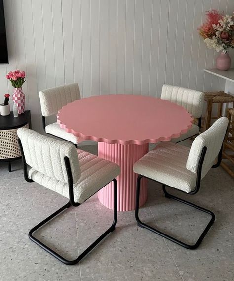 Mood 🍰

#homedecor  #interiordecor  #decorating  #livingroomdecor  #vintagedecor  #instamoods Kitchen Table Ideas Apartment, Dining Table Retro, Wavy Dining Table, Pink Kitchen Table, Pink Dining Table, Funky Dining Room, Wine Spill, Table Organic, Pink Living Room Decor