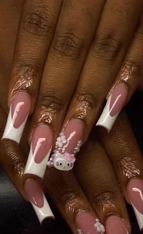 Acrylic Nails Hello Kitty, Frenchies Acrylic Nails, Nails Fire, Nails Hello Kitty, Kitty Nails, Short Acrylics, Medium Nails, Duck Nails, French Tip Acrylic Nails