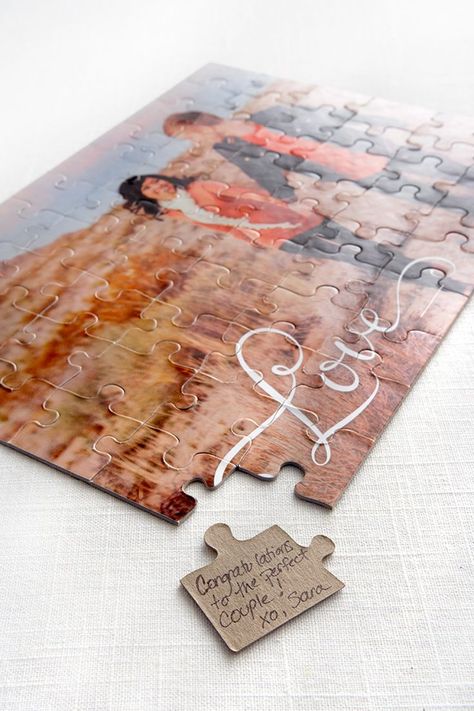 Puzzle Guest Book Wedding, Guest Signing, Pink Bride, Wedding Guest Book Alternatives, Mod Wedding, Guest Book Alternatives, Puzzle Piece, Photo Puzzle, Trendy Wedding