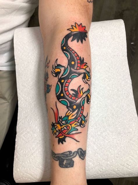 American Traditional Dragon Tattoo, American Traditional Dragon, Traditional Dragon Tattoo, Traditional Tattoo Dragon, Tattoo American Traditional, Back Of Leg Tattoos, Dragon Tattoo Drawing, Traditional Dragon, Dragon Tattoo Meaning