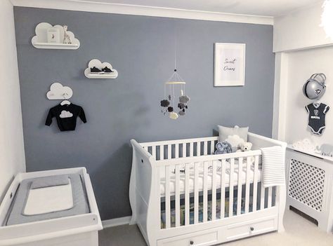 Grey baby boys room Grey Boys Rooms, Baby Boys Room, Nursery Grey, Grey Nursery Boy, White Wardrobe, Baby Boy Room Nursery, Nursery Room Boy, Boys Nursery, Nursery Room Inspiration