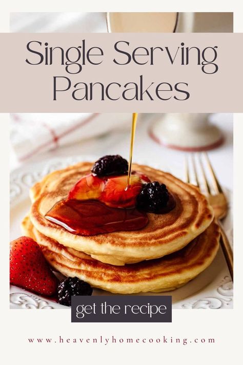 Single Serving Pancake Recipe, Single Serve Breakfast Recipes, Small Pancake Recipe, Small Batch Pancake Recipe, Single Serve Breakfast, Quick Pancakes, Pancakes For Two, Pancakes For One, Yummy Pancake Recipe