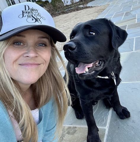 Resse Witherspoon Selfie, Reese Witherspoon Selfie, Reese Weatherspoon, Kim Raver, Reese Witherspoon Style, Hayden Panettiere, Dream Career, Reese Witherspoon, Greatest Hits