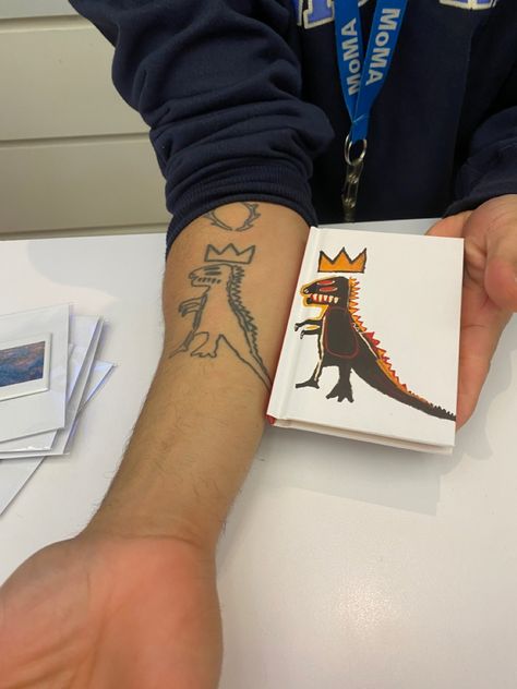 Michael Jean Basquiat Tattoo, Jean Michel Basquiat Tattoo Ideas, Jean Michel Basquiat Tattoo, Basquiat Wallpaper, Jean Michel Basquiat Art Tattoo, Basquiat Crown Tattoo, Basquiat Minimalist Tattoo, Basquiat Tattoo, Basquiat Tattoo Dinosaur