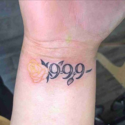 Angel Number Tattoo With Flowers, 999 Rose Tattoo, 999 Angel Number Tattoo Ideas, Angel Number Tattoo Designs, 999 Angel Number Tattoo, Wrld Tattoos, 999 Number, 999 Tattoo Design, 1111 Tattoo