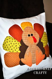 Turkey Applique, Applique Pillow, Thanksgiving Pillows, Thanksgiving Projects, Turkey Pattern, Fall Sewing, Fall Quilts, Sewing Appliques, Holiday Pillows