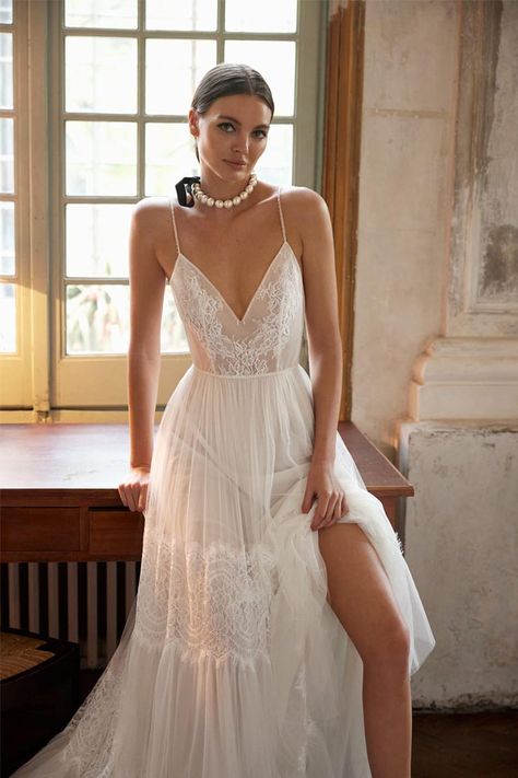 Bohemian Bridal Gowns, House Of Flora Bridal, Inbar Freiman, Cowboy Bride, House Of Flora, Feminine Wedding Dress, Flora Bridal, Boho Chic Wedding Dress, Fairy Wedding