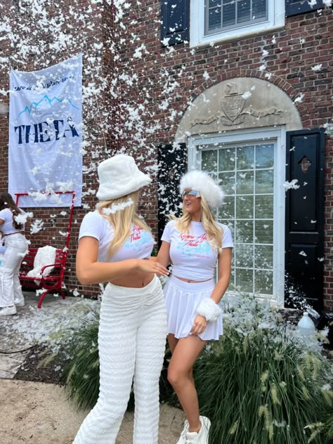 Ski Sorority Theme, Ski Bid Day Theme Sorority, Ski Bid Day Theme, Ice Bid Day Theme, Ski Bid Day, Snow Place Like Home Bid Day, Storm Bid Day, Aphi Merch, Snow Place Like Home