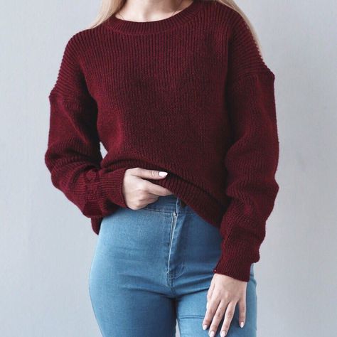 Maroon Top, School Looks, Street Fashion Photography, Pinterest Fashion, Moda Vintage, Hijab Style, Teenage Fashion Outfits, About Fashion, Casual Style Outfits