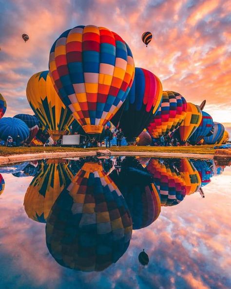 Albuquerque balloon festival. Albuquerque Balloon Festival, Hot Air Balloons Photography, Balloons Photography, Air Balloon Festival, Balloon Pictures, Hot Air Balloon Festival, Balloon Festival, Albuquerque News, Photo Camera