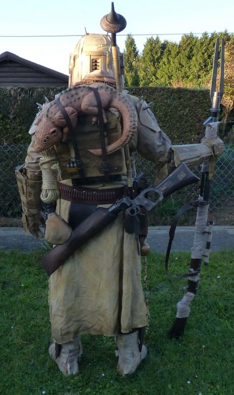 Star Wars Bounty Hunter Cosplay, Mando Armor, Mandalorian Costume, Star Wars Bounty Hunter, Star Wars Outfits, The Mandalorian, Bounty Hunter, Inspiration Board, Costume Design