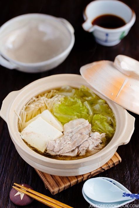 Hot Pot for One with Napa Cabbage & Sliced Pork Belly (白菜と豚バラの一人鍋) | Easy Japanese Recipes at JustOneCookbook.com Nabe Recipe, Sliced Pork Belly, Cabbage Pork, Midnight Diner, Asian Soup Recipes, Hot Pot Recipe, Enoki Mushrooms, Easy Japanese Recipes, Mapo Tofu