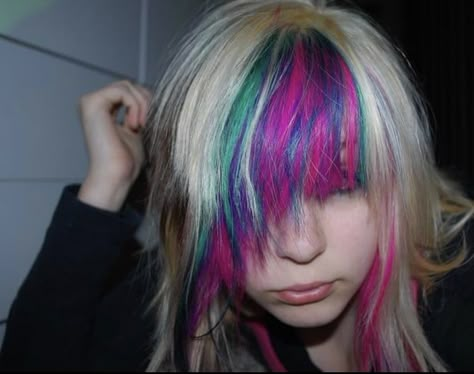 Teal And Fuschia, Fuschia Hair, 2000s Scene, Emo Scene Hair, Dyed Hair Inspiration, Emo Hair, Scene Girls, Scene Fashion, Scene Kids