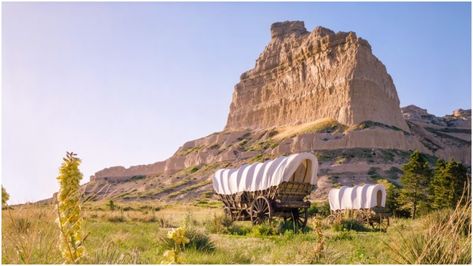 From Missouri to Oregon, highlights of the Oregon Trail traveled by some 400,000 settlers, miners, ranchers Silhouette Sport, Great American Road Trip, The Oregon Trail, Oregon Trail, American Road Trip, Scenic Byway, Summer Road Trip, Road Trip Fun, Road Trip Itinerary