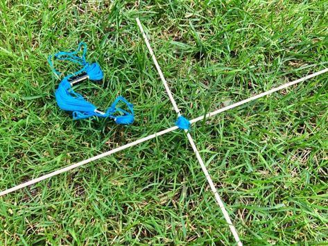 Homemade Kites, Make A Kite, Kite Tail, Diy Kite, Fun Stem Activities, Stem Projects For Kids, Kites For Kids, Kite Designs, Kids Homemade