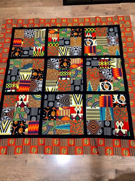 Free Quilt Patterns Printables, Charm Pack Quilt Patterns, Aboriginal Fabric, African American Quilts, Asian Quilts, African Quilts, Quilt Square Patterns, Charm Quilt, American Quilt