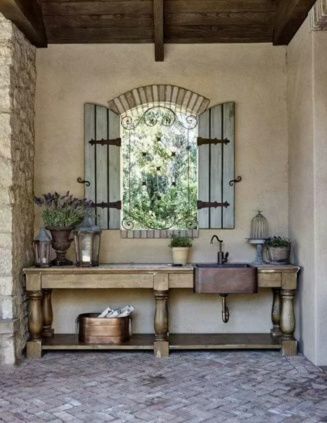 Interior Design European Style, Relaxed Rustic Interior Design, European Farmhouse Living Room Interior Design, Rustic French Interior, French Country Outdoor Spaces, French Country With Color, Provence Interior Design Country French, Provence France Interior Design, French Country Home Interior Design