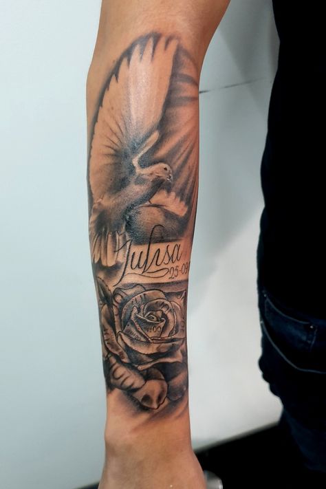 Memorial Tattoo Sleeves, R.i.p Tattoos For Men, Tattoo Dove, Rip Tattoos For Dad, Rip Tattoos, Name Tattoos On Arm, Rip Tattoos For Mom, Arm Tattoos Black, Memorial Tattoo Ideas