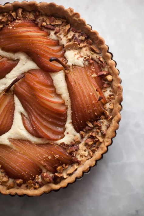 Pear Almond Tart Recipe for Thanksgiving | ZoëBakes | eat dessert first Pear And Almond Tart, Almond Tart Recipe, Pear Almond, Almond Tart, Pear Tart, Slow Cooker Desserts, Poached Pears, Tart Recipe, Eat Dessert First