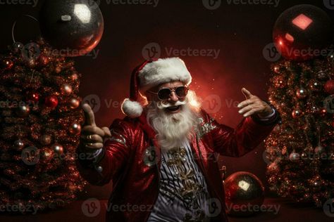 Vintage Disco Ball, Ball Dance, Vintage Disco, Grey Beards, Christmas Flyer, Disco Ball, Old Man, Old Men, The Old