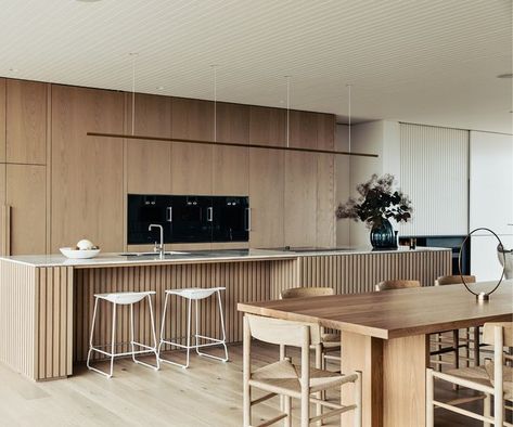 Timber Kitchen, Luxury Beach House, Contemporary Coastal, 아파트 인테리어, Stunning Kitchens, Open Plan Kitchen, Space Design, 인테리어 디자인, Modern Kitchen Design