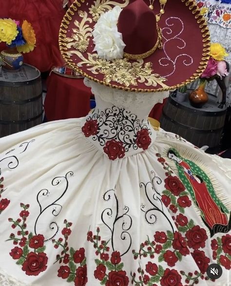 Charro Dress, Red Quinceanera Ideas, White Quinceanera Dresses, Vestido Charro, Mexican Quinceanera, Mexican Quinceanera Dresses, Quinceanera Themes Dresses, Charro Quinceanera Dresses, Red Quince