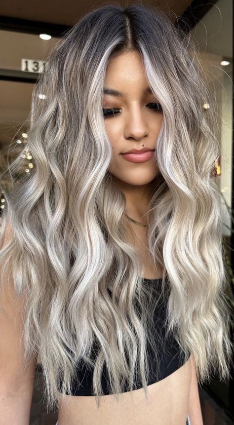 Blonde With Smudge Root, Blonde Hair With Brown Smudge Root, Brown Smudge Root With Blonde, Icy Blonde Smudge Root, Platinum With Smudge Root, Blonde Hair On Mexican Women, Bleach And Tone With Root Smudge, Grey Blonde, Perfect Blonde