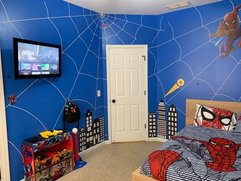 Spidey Bedroom, Spider Man Room, Spiderman Room Ideas, Superhero Boys Room, Spiderman Room Decor, Spiderman Bedroom, Boys Room Diy, Avengers Room, Spiderman Room