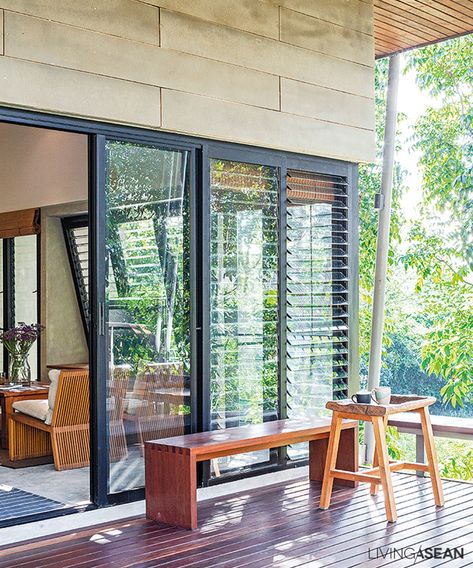 Modern House in a Forest Setting /// Living ASEAN Jalousie Windows Modern, Modern Asian House, Jalousie Window, House Forest, Louvre Windows, Modern Tropical House, Forest Setting, Indian Bedroom Decor, Louver Windows