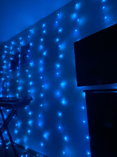 Color Changing Fairy Lights, Changing Curtain, Blue Fairy Lights, Wall Of Light, Office Upgrade, Wall String Lights, Simple Curtains, College Room, Birthday Stuff