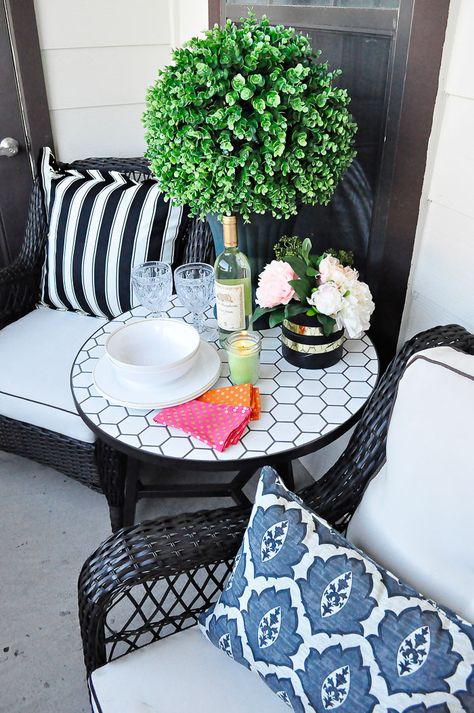 Decor ideas and inspiration on how to maximize style and space in a small space or apartment patio with some gorgeous finds from Walmart. #BHGLiveBetter #ad Apartment Patio Furniture, Small Patio Furniture, Small Patio Design, Balkon Decor, Balcony Design Ideas, Small Balcony Design, Apartment Patio, Apartment Patio Decor, Patio Furniture Cushions