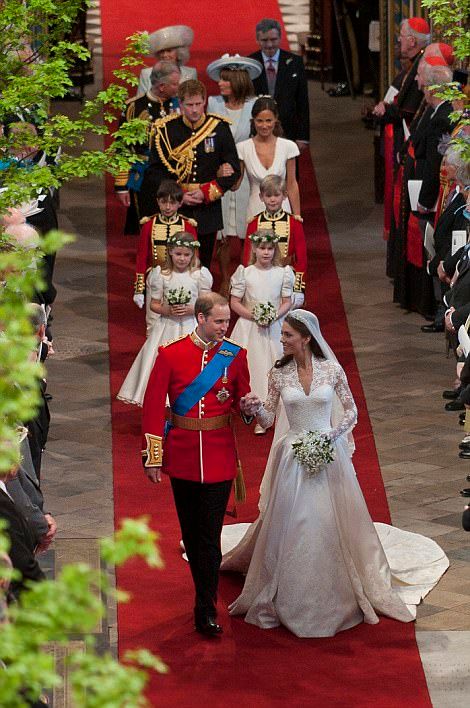 Royal Wedding 2011, Moda Kate Middleton, William Kate Wedding, Kate Middleton Wedding Dress, Principe William Y Kate, Style Kate Middleton, Düşes Kate, Middleton Wedding, Kate Middleton Wedding