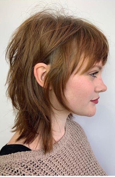 Hair Color Ideas With Highlights, Light Brown Hair Color Ideas, Light Brown Hair Color, Brown Hair Color Ideas, Mullet Haircut, Brown Hair Dye, Hair Color Light Brown, Hair Inspiration Short, Haircut Inspo