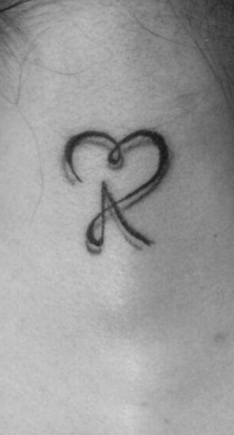 K Letter Tattoo, Unique Tattoos With Meaning, Mini Tats, K Letter, Stars Tattoo, Letter Tattoo, Tattoo Heart, Anklet Tattoos, Dog Pet Beds