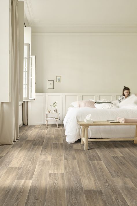 Tap into timeless style with our -Lime Oak- vinyl flooring! It's the perfect addition to any master bedroom and adds a classic touch that will never go out of fashion. #timelessflooring #bedroomflooring #bedroominspiration #diyflooring Cushioned Vinyl Flooring, Beige Bedroom, Flooring Inspiration, Dreamy Bedrooms, Diy Flooring, Luxury Vinyl Tile, Bedroom Flooring, Vinyl Sheets, Luxury Vinyl