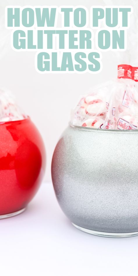 Learn how to put glitter on glass the easy and mess free way! So simple yet so stunning on your holiday crafts! #glitter #holidaycrafts #christmascrafts Glitter Glasses Ideas, Diy Glass Vase Ideas, Glitter Glass Jars, Glitter Jars Diy, Glitter Projects, Glitter Vases, How To Make Glitter, Glitter Mason Jars, Glitter Jars