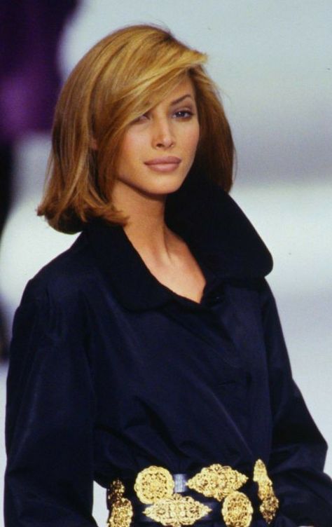 Christy Turlington Blonde, Christy Turlington Short Hair, Christy Turlington Hair, Christy Turlington 90s, 90’s Hairstyles, Y2k Hairstyles, 90s Model, 90s Hairstyles, Christy Turlington