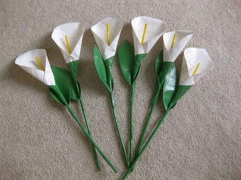 30 Epic Duct Tape DIY Projects – Page 2 of 3 Duct Tape Pens, Duct Tape Diy, Duck Tape Projects, Duct Tape Projects, Duct Tape Flowers, Duct Tape Wallet, Tape Projects, Duct Tape Crafts, Diy Projects To Sell