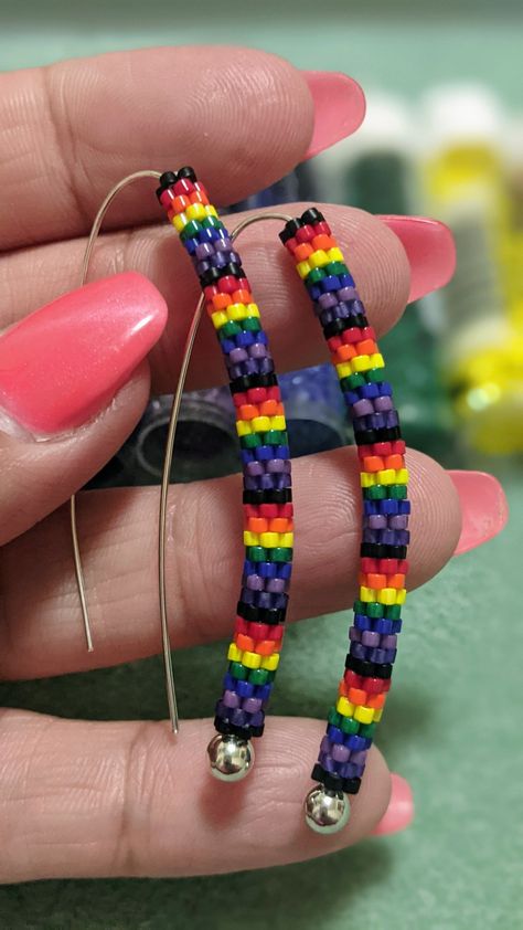 Rainbow Round Beaded Earrings As Gift, Rainbow Beaded Earrings With Round Beads, Rainbow Brick Stitch Earrings, Festival Rainbow Beaded Earrings, Nickel-free Round Rainbow Beaded Earrings, Thread Earrings, Beading Ideas, Brick Stitch, Bead Earrings