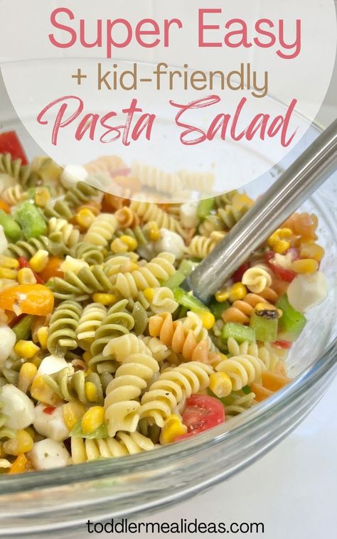 This pasta salad recipe is the perfect lunch idea for busy moms; make ahead of time or in the morning before the kids are up, perfect for lunch boxes, and easy to customize based on your kid’s favorites. My kids love this pasta salad with cherry tomatoes, bell pepper, corn, and everyone’s favorite mozarella pearls. I toss it in Italian or ranch dressing and serve cold so all the flavors have time to marinate together. But really, anything goes! Kid Friendly Pasta Salad, Cold Pasta Recipes, Pasta Salad For Kids, Pasta Recipes For Kids, Pasta Dinner Ideas, Kid Friendly Salad, Daycare Meals, Kids Pasta, Pasta Lunch