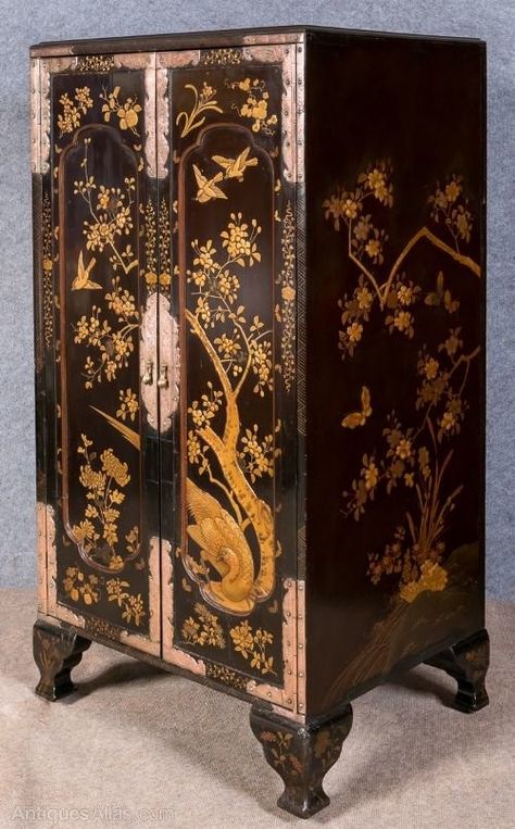 Chinoiserie Cabinet, Japanese Cabinet, Asian Cabinet, Asian Bedroom, Sideboard Upcycle, Chinoiserie Furniture, Panelled Doors, Wood Carving Furniture, Flowering Tree