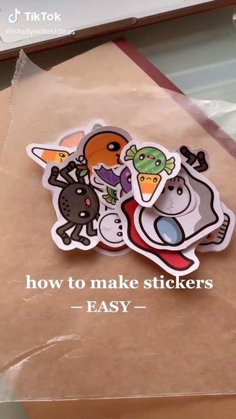 Stickers Diy Aesthetic, Aesthetic Diy Stickers Drawing, How Do You Make Stickers At Home, Diy Stickers Without Cricut, Diy Sticker Tutorial, Stuff To Put Stickers On, How To Made Sticker, Diy Stickers Tutorials, Diy Cute Stickers Aesthetic