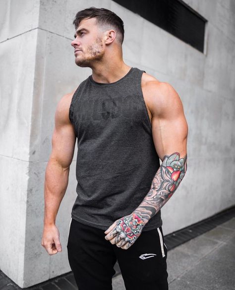 Harrison Aesthetic, Lewis Harrison, Harrison Twins, Men Aesthetic Outfits, Gym Guys, Luxury Wear, Elegant Man, Bodybuilding Motivation, Best Friend Goals